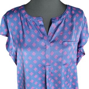 Liz Claiborne v-neck short sleeve half button-up blouse Size PXL